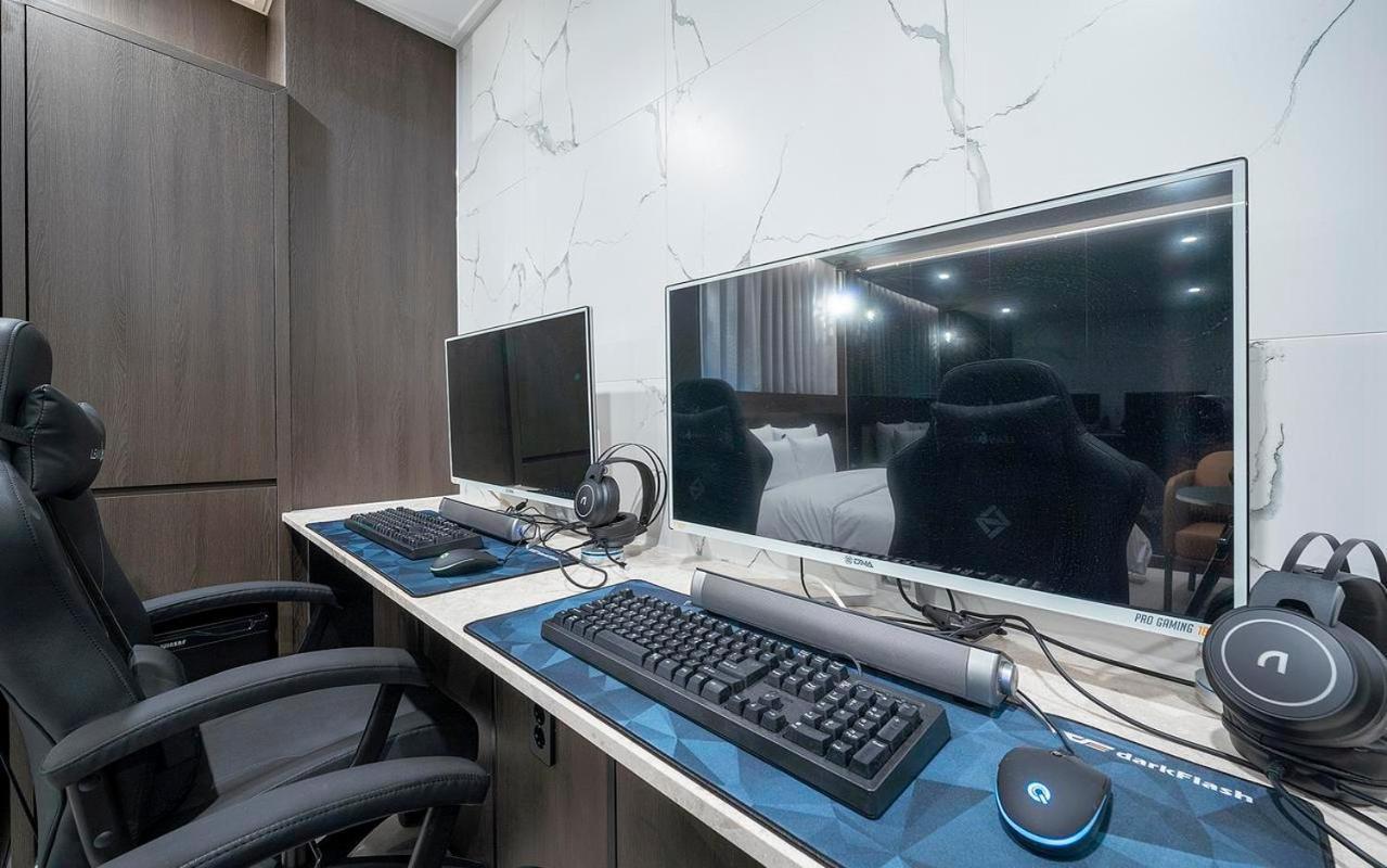 Rosy Hotel Cheongju Bagian luar foto